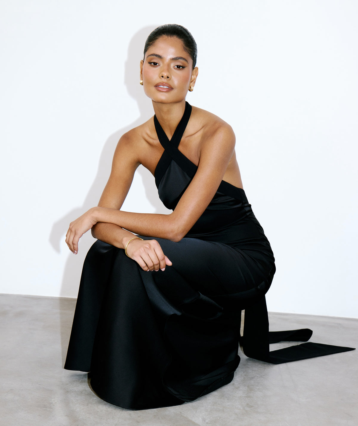 Cross Halter Neck Satin Bridesmaid Dress - Black