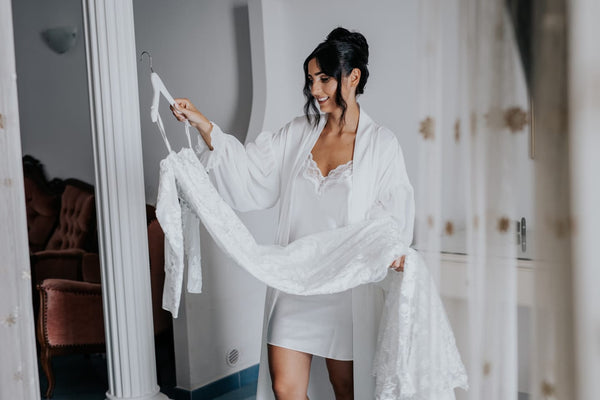 5 Ways To Stay Cool On Your Wedding Day
