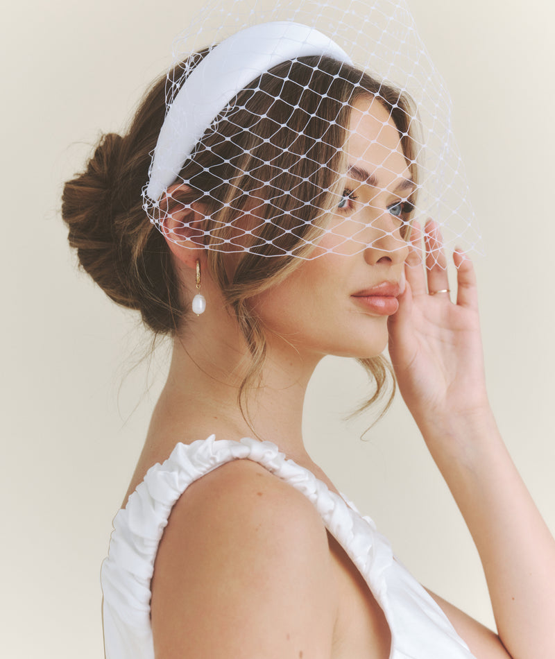 Mesh Overlay Satin Fascinator - White