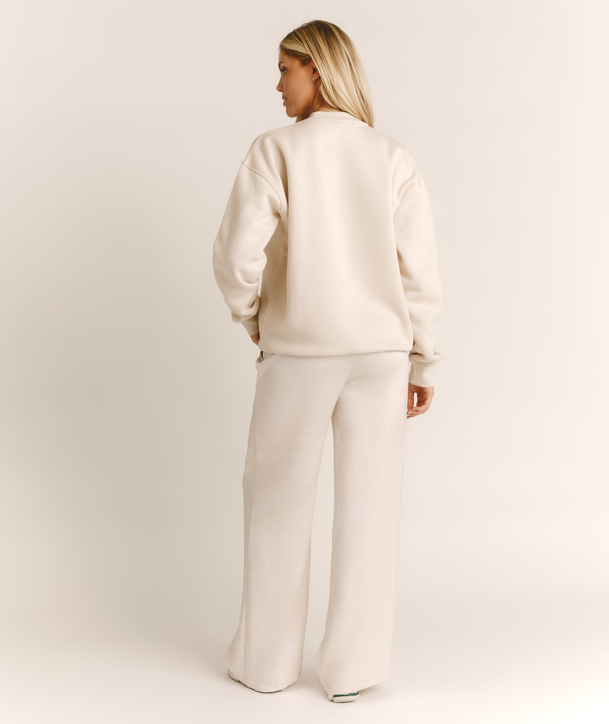 Bridesmaid Statement Sweatshirt - Champagne