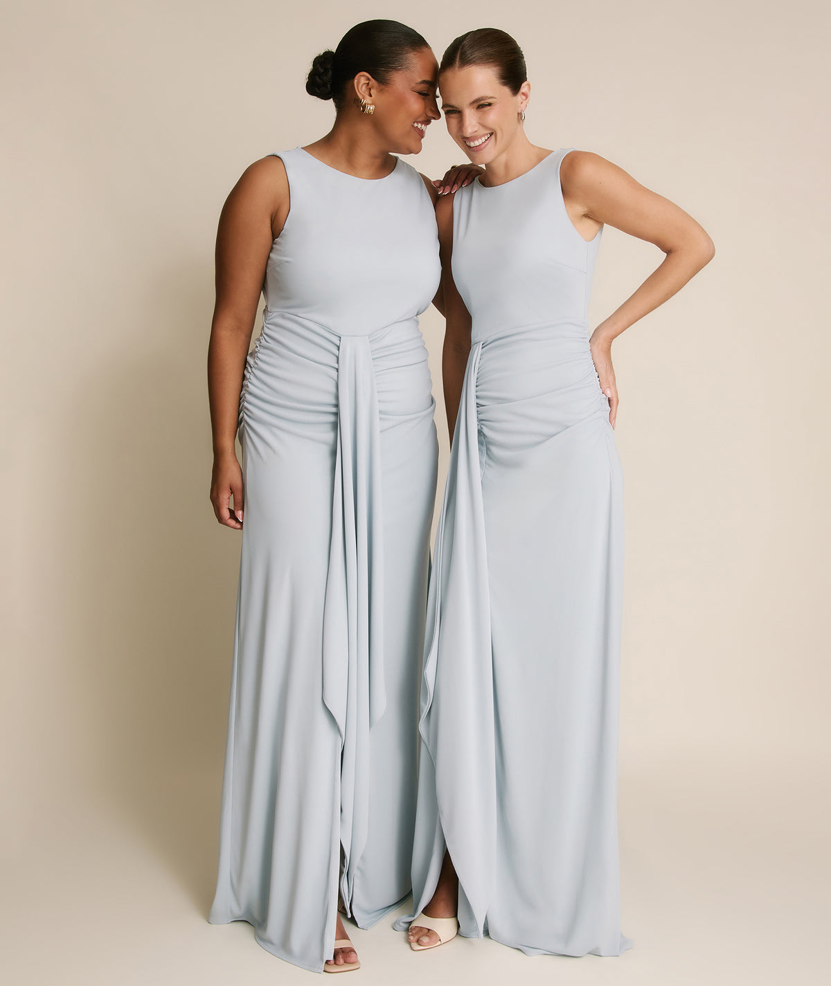 Bra Friendly Bridesmaid Dresses | Wear Any Bra | Six Stories Bra Friendly Bridesmaid Dresses | Wear Any Bra | Six Stories