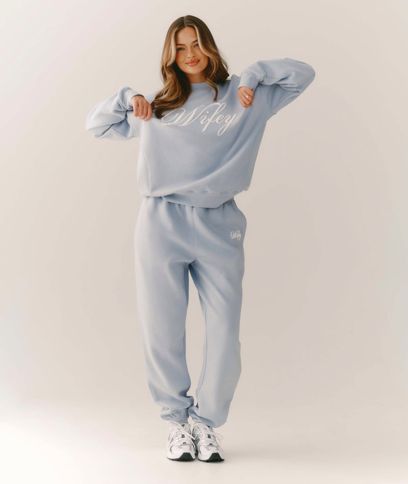 Wifey Graphic Sweatshirt - Blue
