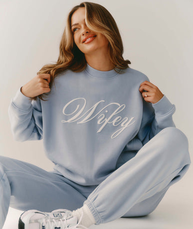 Wifey Graphic Sweatshirt - Blue