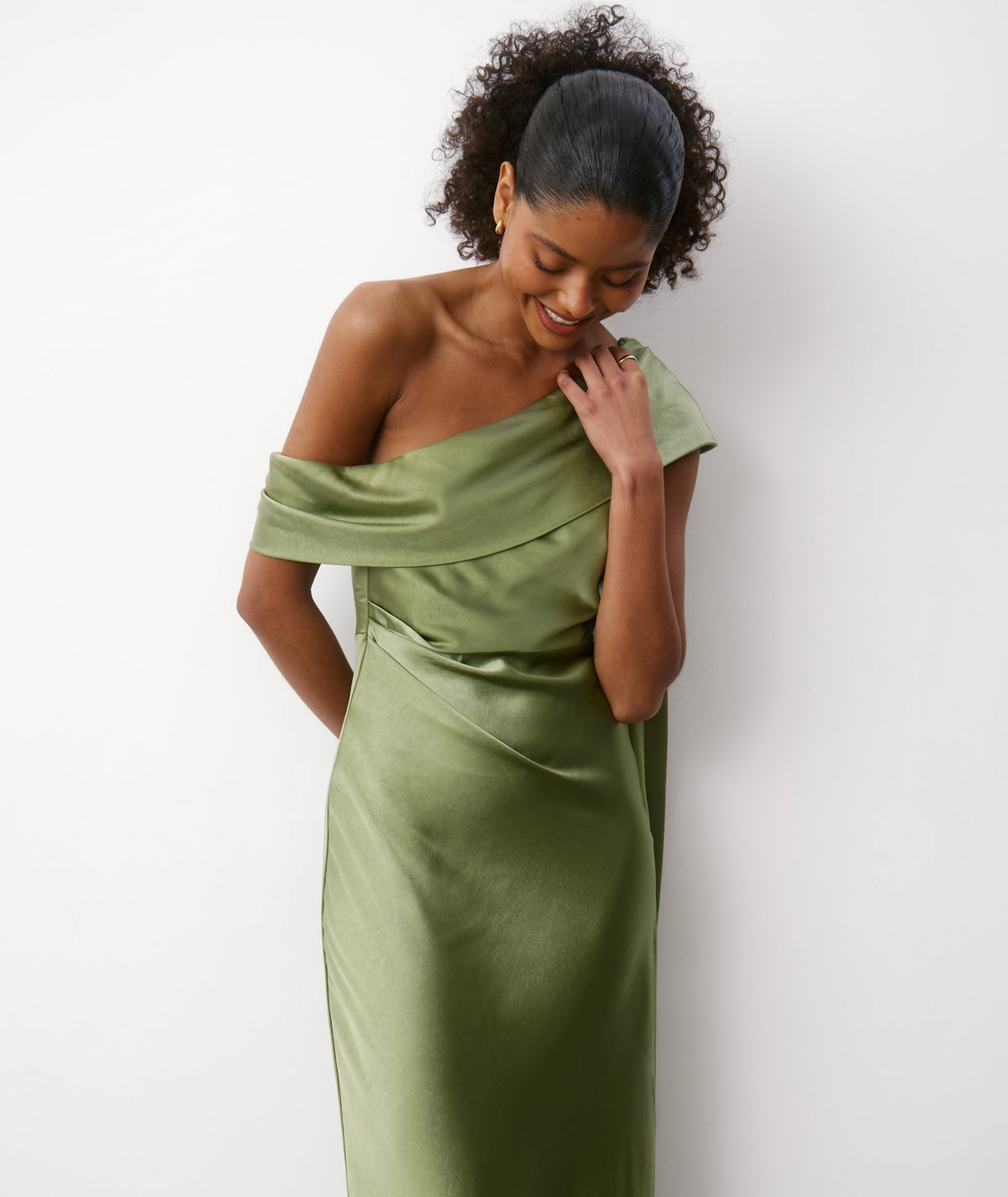 Drape Detail Satin Bridesmaid Dress - Moss Green Six Stories Drape Detail Satin Bridesmaid Dress - Moss Green Six Stories